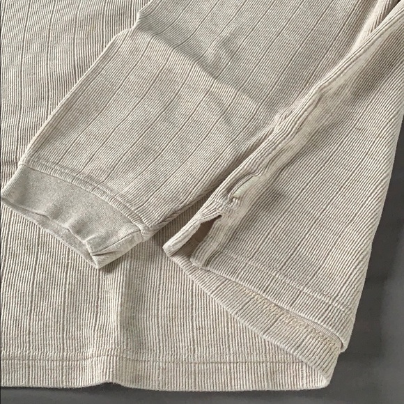 Large Izod Shirt. EUC. - Picture 7 of 8